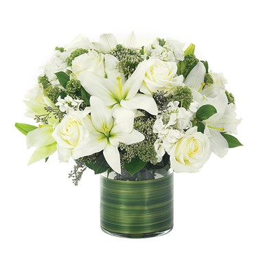 Lovely Lily &amp; Roses Flower Bouquet - all white (BF86-11)